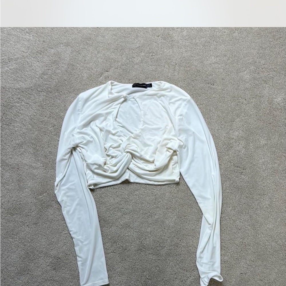 PrettyLittleThing White Long Sleeve Blouse